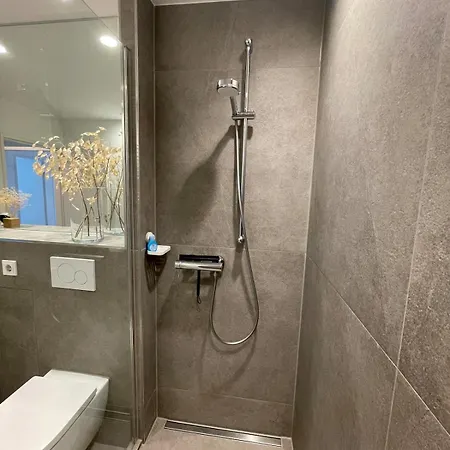 Helge&julia Apartment Wurselen